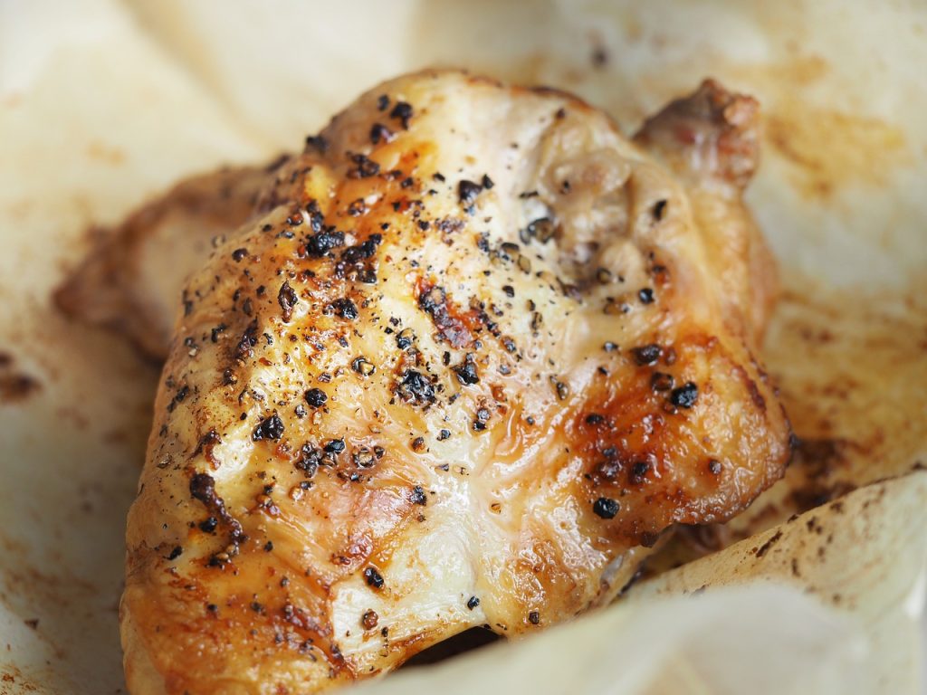 Cooked seasoned chicken