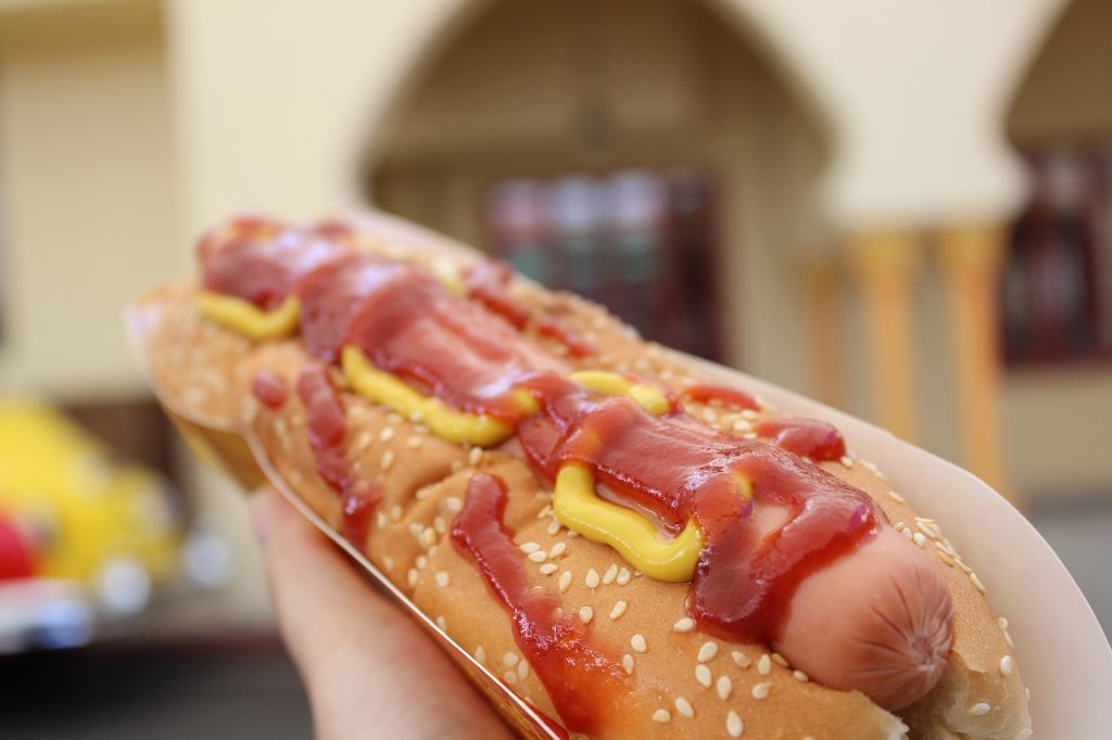 Close up of hot dog with mustard and also unfortunately ketchup